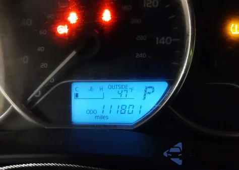 2015 Toyota Corolla Le из США, поврежденный, VIN 2T1BURHE9FC415480